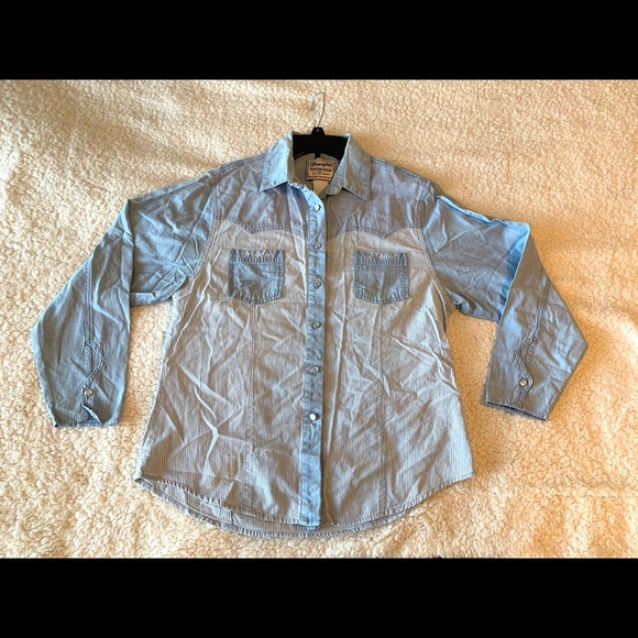 Vintage Wrangler Western Denim Button Down Shirt - Picture 8 of 14